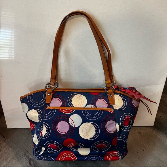 Coach Bag and Twilly - Picture 4 of 5